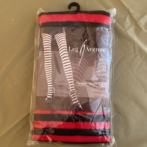 NEW LEG AVENUE BLACK/RED OPAQUE STRIPE TIGHTS/STOCKINGS/PANTYHOSE-HALLOWEEN